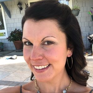 Meet your Posher, Candace